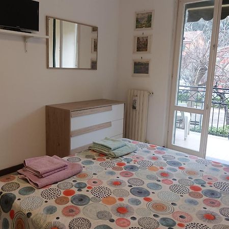Noemi Apartment 5 Lands Paradise Леванто Екстер'єр фото