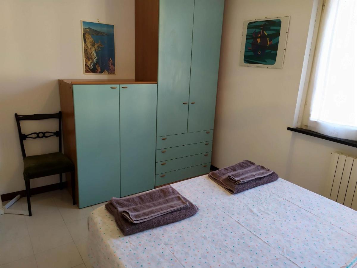 Noemi Apartment 5 Lands Paradise Леванто Екстер'єр фото