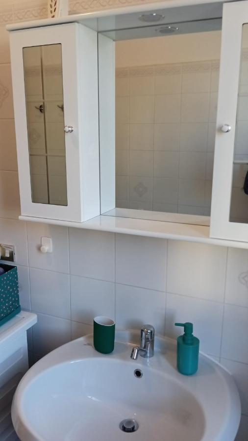 Noemi Apartment 5 Lands Paradise Леванто Екстер'єр фото